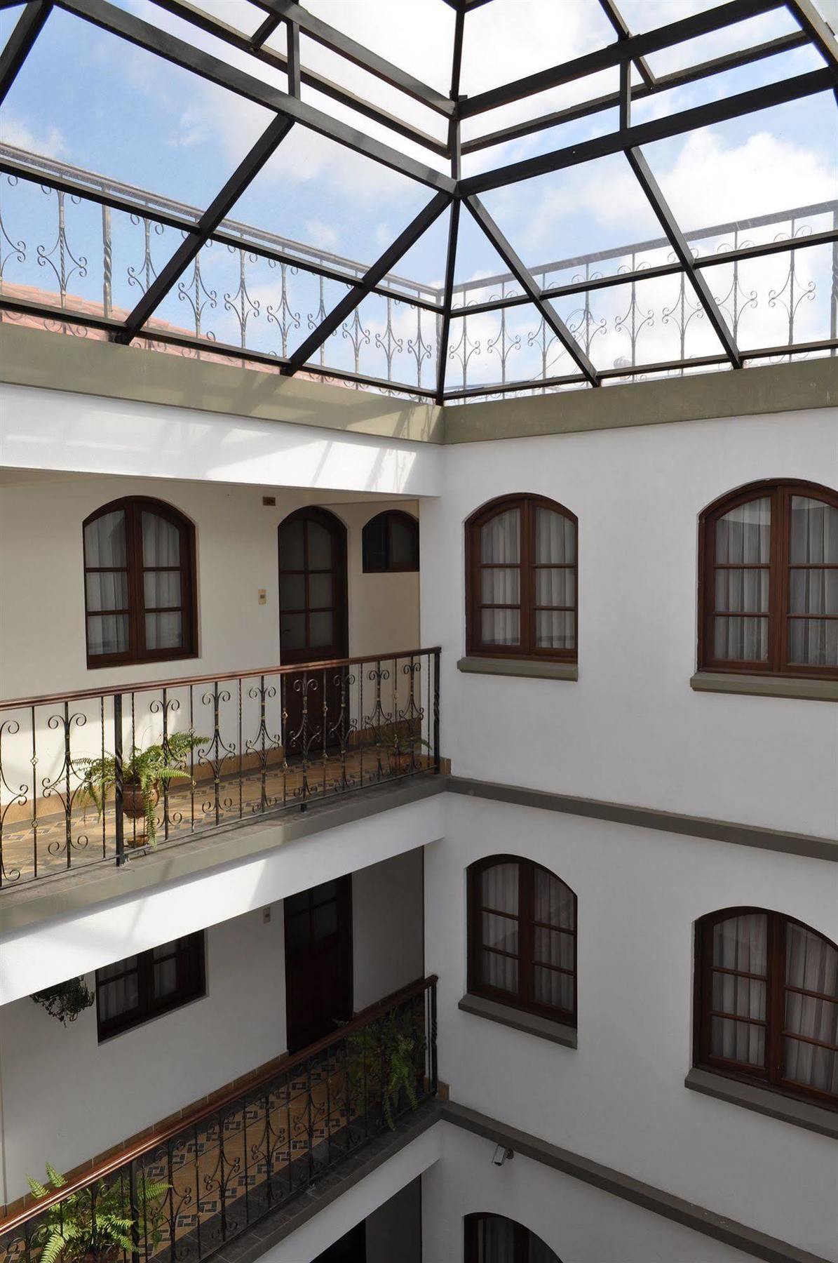 Hostal Patrimonio - Sucre Zewnętrze zdjęcie